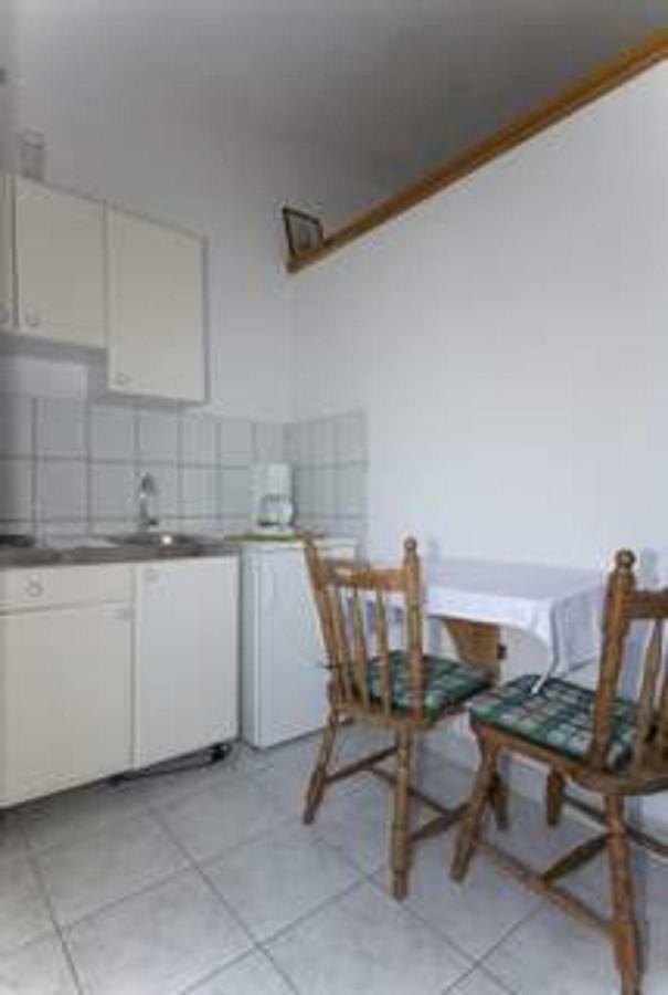 Apartments Adrialina Сен Екстериор снимка
